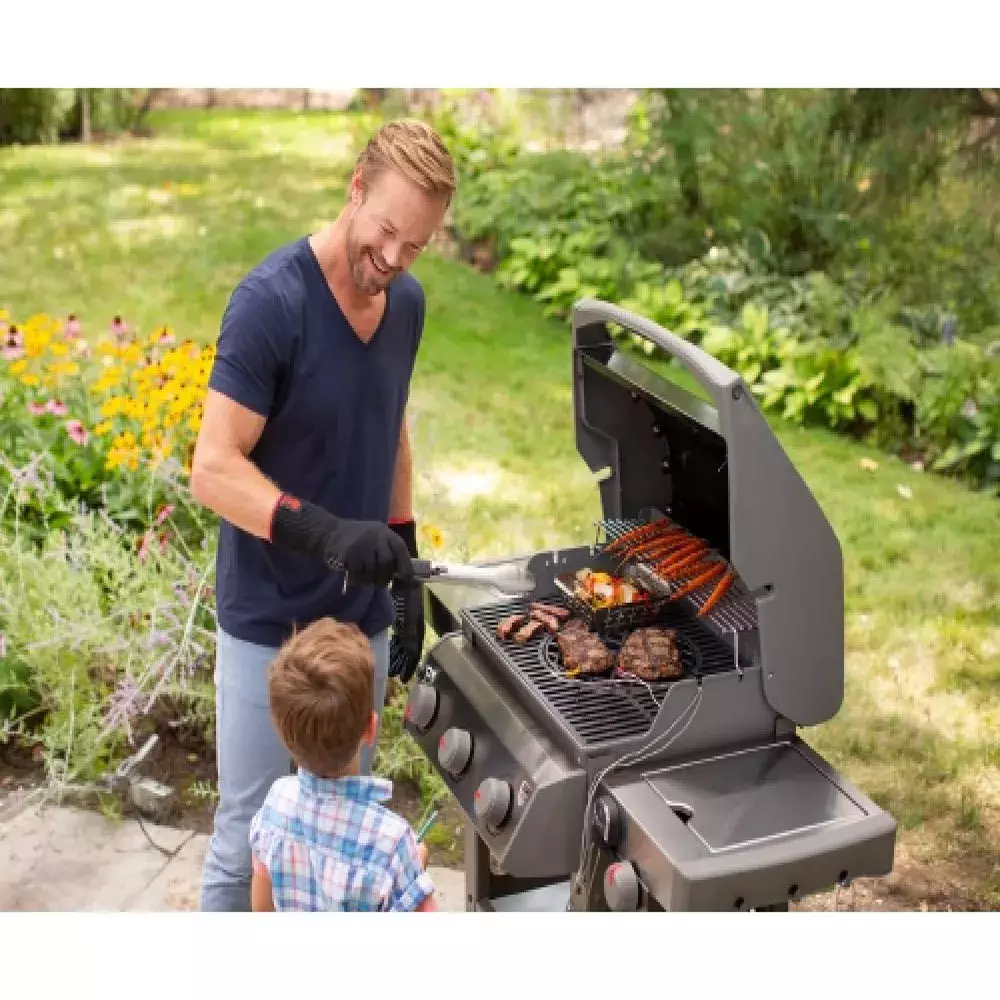 barbacoa weber gas spirit II E-320 negra