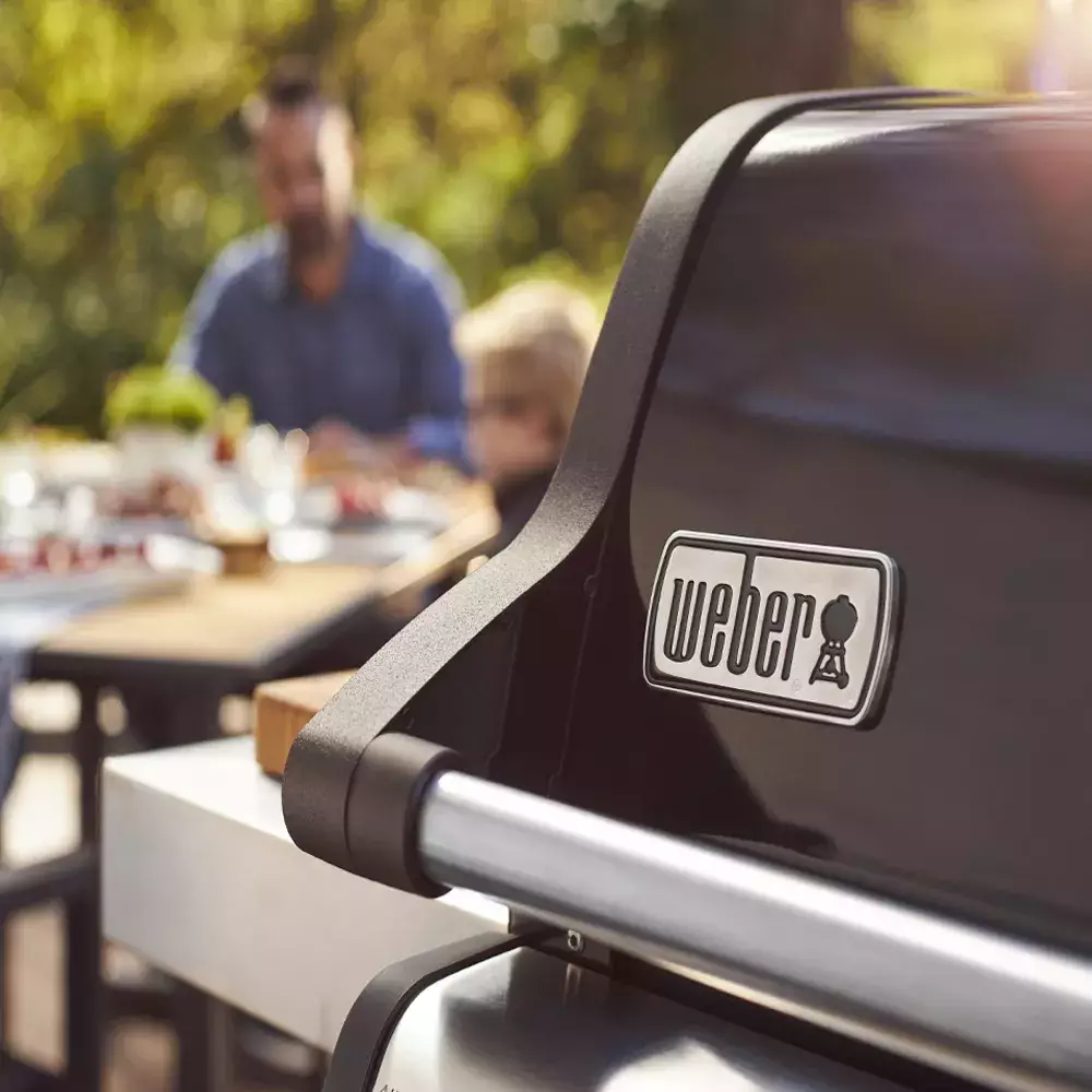 barbacoa weber gas Spirit premium EP-335 negra