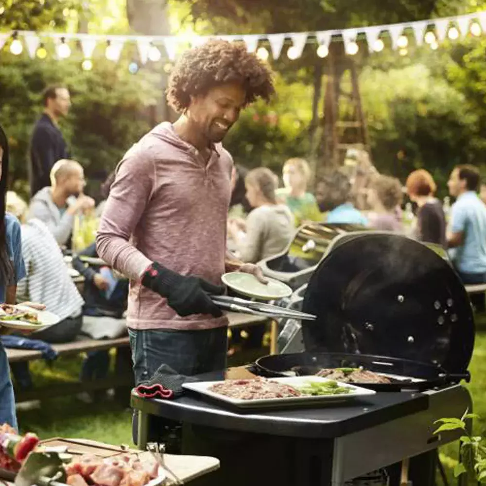 barbecue grelhador a carvão weber performer premium