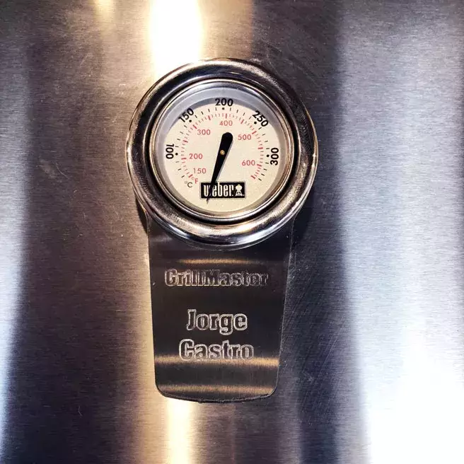 Placa de Personalização para Barbecues Grelhadores Weber